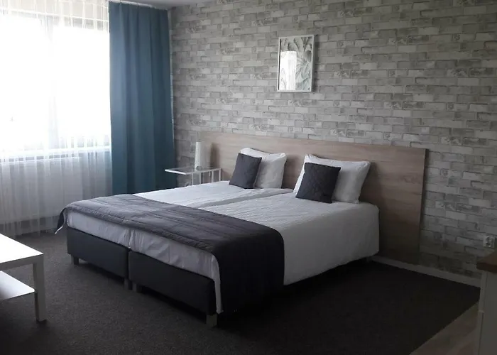 Zyczliwa Centrum Konferencyjno-sportowe *